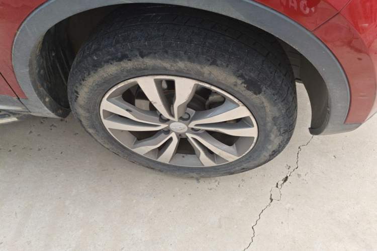 Used Geely Auto Emgrand X7 Sport 2016 1.8TD Automatic ZhiZun Version Right Front Wheel Hub