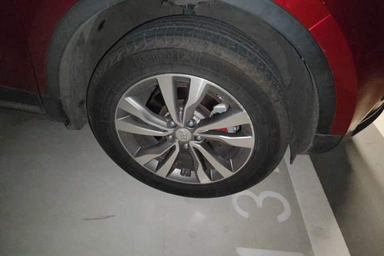 Used Geely Auto Emgrand X7 Sport 2016 1.8TD Automatic Smart Model Right Front Wheel Hub