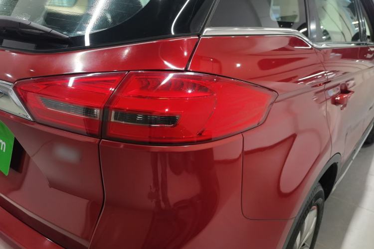Used Geely Auto Emgrand X7 Sport 2016 1.8TD Automatic Smart Connectivity Version Right Rear Taillight