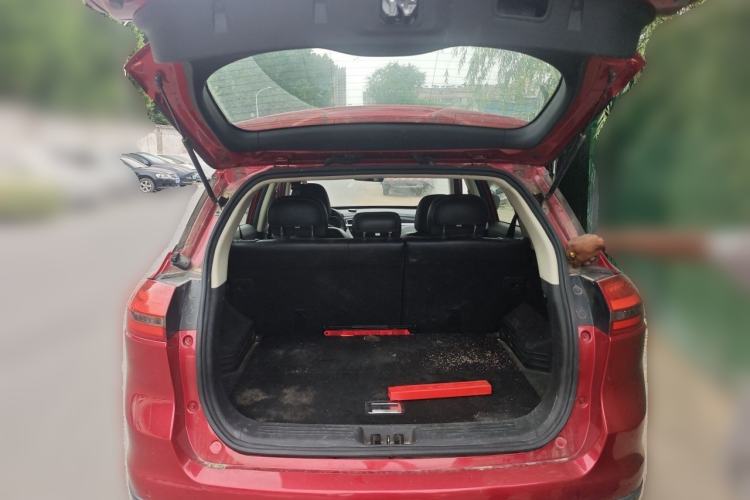 Used Geely Auto Emgrand X7 Sport 2016 1.8TD Automatic Smart Connectivity Version Trunk