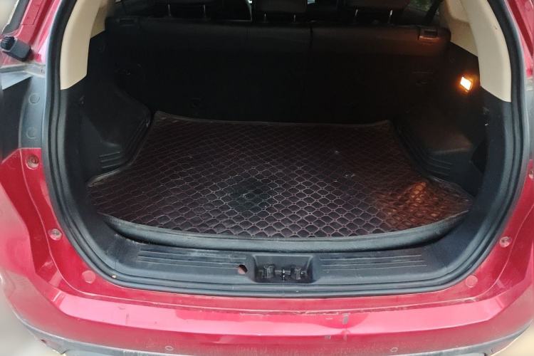 Used Geely Auto Emgrand X7 Sport 2016 1.8TD Automatic ZhiZun Version Trunk