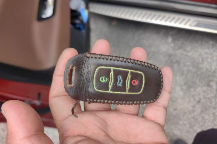 Used Geely Auto Emgrand X7 Sport 2016 1.8TD Automatic ZhiZun Version Vehicle Key