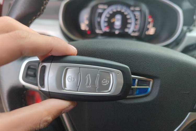 Used Geely Auto Emgrand X7 Sport 2016 1.8TD Automatic ZhiZun Version Vehicle Key