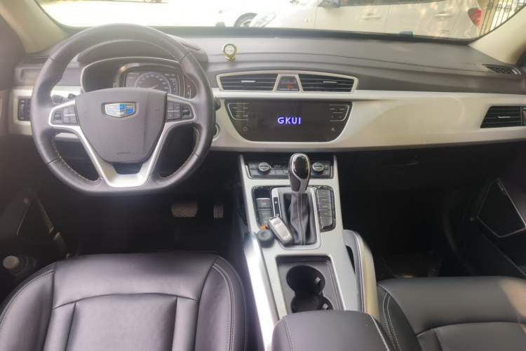 Used Geely Auto Emgrand X7 Sport 2016 1.8TD Automatic Smart Model Center Console