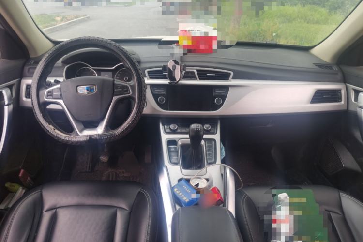 Used Geely Auto Emgrand X7 Sport 2016 2.0L Manual Smart Connect Version Center Console