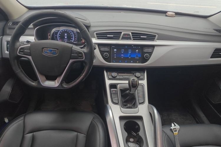 Used Geely Auto Emgrand X7 Sport 2016 2.0L Manual Smart Connect Version Center Console