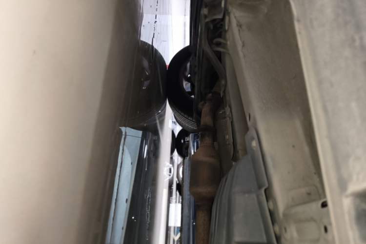 Used Geely Auto Emgrand X7 Sport 2016 1.8TD Automatic ZhiShang Model Chassis Front Left