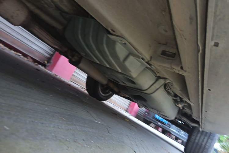 Used Geely Auto Emgrand X7 Sport 2016 1.8TD Automatic ZhiShang Model Chassis Front Left