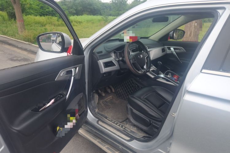 Used Geely Auto Emgrand X7 Sport 2016 2.0L Manual Smart Connect Version Driver Seat