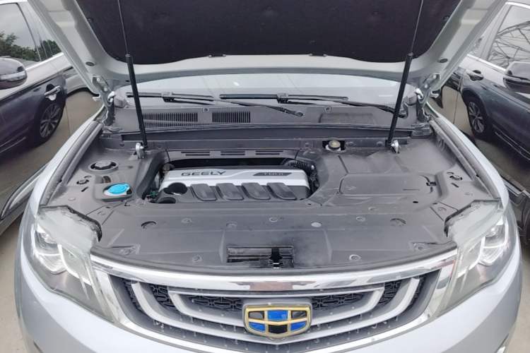 Used Geely Auto Emgrand X7 Sport 2016 1.8TD Automatic All-Wheel-Drive ZhiZun Edition Engine Bay