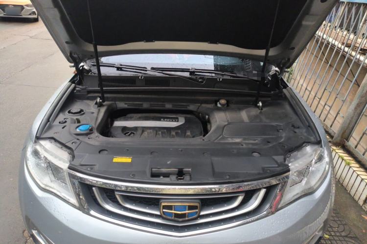 Used Geely Auto Emgrand X7 Sport 2016 2.0L Manual ZhiShang Version Engine Bay