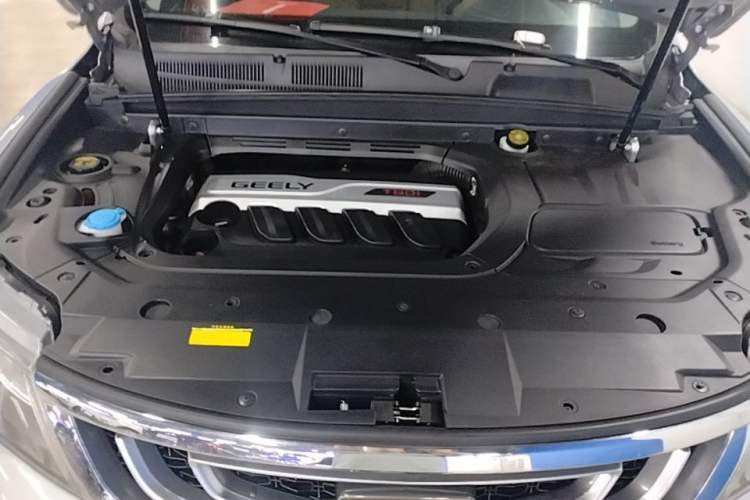 Used Geely Auto Emgrand X7 Sport 2016 1.8TD Automatic ZhiZun Version Engine Bay