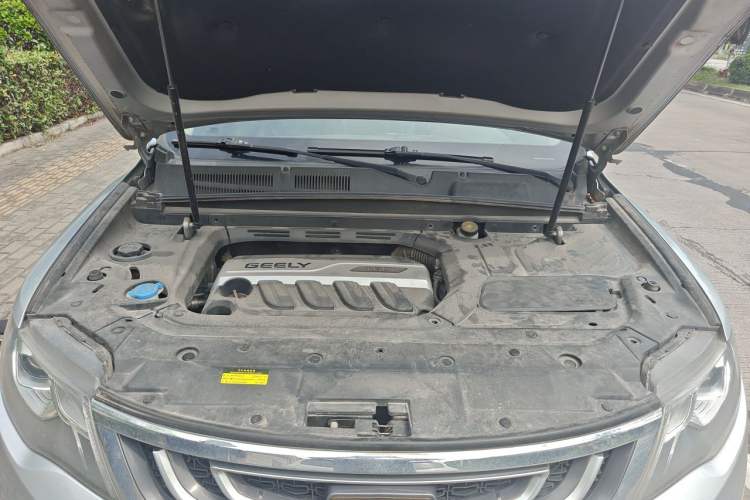 Used Geely Auto Emgrand X7 Sport 2016 1.8TD Automatic Smart Model Engine Bay