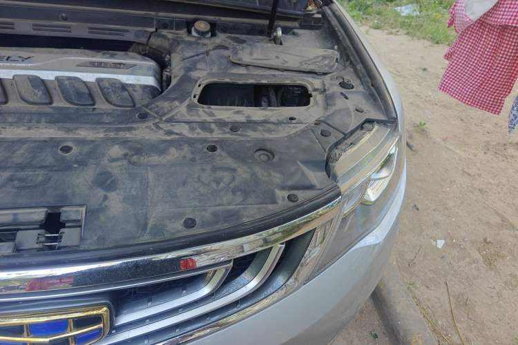 Used Geely Auto Emgrand X7 Sport 2016 1.8TD Automatic ZhiZun Version Engine Bay Left