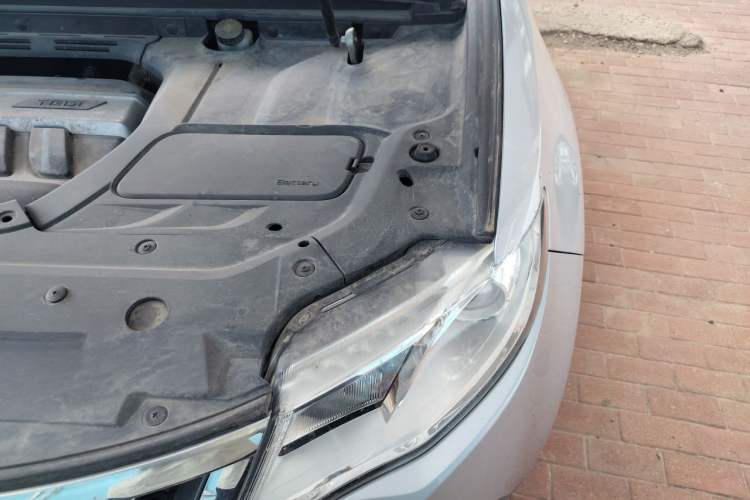 Used Geely Auto Emgrand X7 Sport 2016 1.8TD Automatic Smart Connectivity Version Engine Bay Left