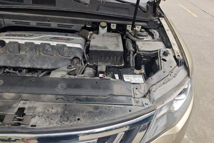 Used Geely Auto Emgrand X7 Sport 2016 1.8TD Automatic ZhiZun Version Engine Bay Left