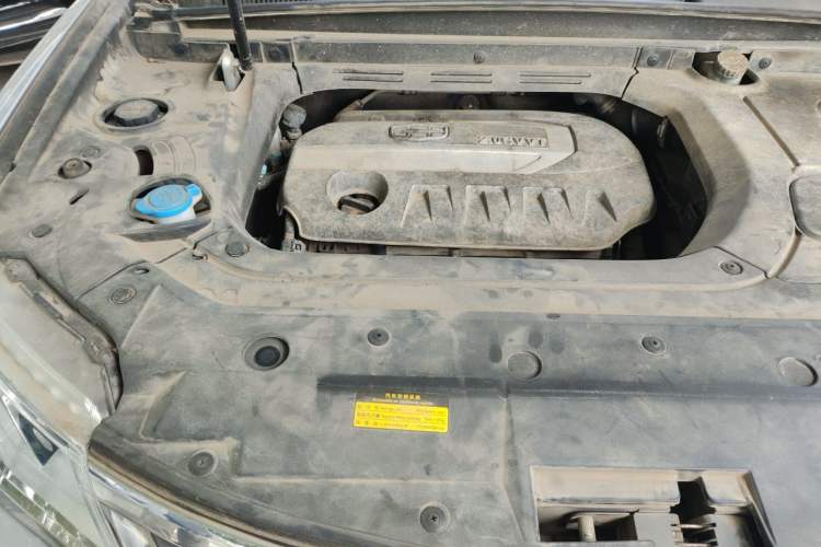 Used Geely Auto Emgrand X7 Sport 2016 2.0L Manual Smart Connect Version Engine Bay Right