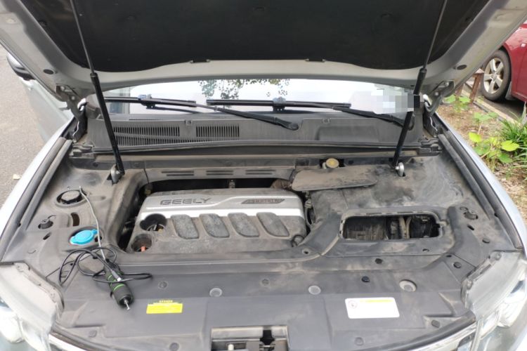 Used Geely Auto Emgrand X7 Sport 2016 1.8TD Automatic ZhiZun Version Engine Bay