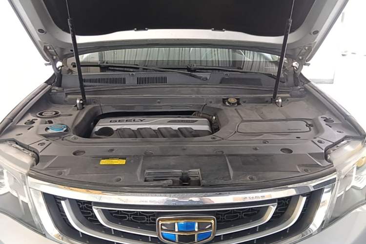 Used Geely Auto Emgrand X7 Sport 2016 1.8TD Automatic Smart Connectivity Version Engine Bay