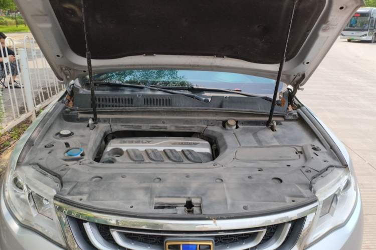 Used Geely Auto Emgrand X7 Sport 2016 1.8TD Automatic ZhiShang Model Engine Bay