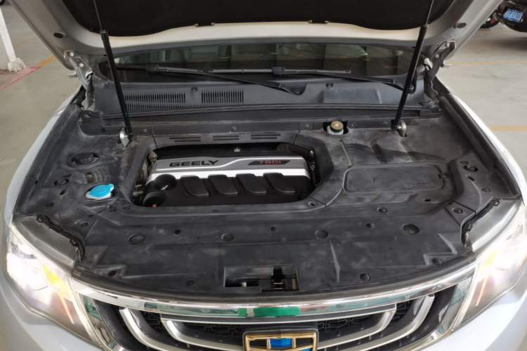 Used Geely Auto Emgrand X7 Sport 2016 1.8TD Automatic Smart Model Engine Bay