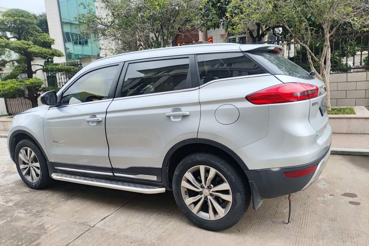 Used Geely Auto Emgrand X7 Sport 2016 1.8TD Automatic Smart Connectivity Version Exterior 3