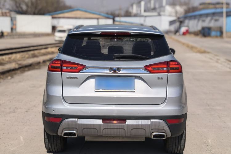 Used Geely Auto Emgrand X7 Sport 2016 2.0L Manual ZhiShang Version Exterior 6