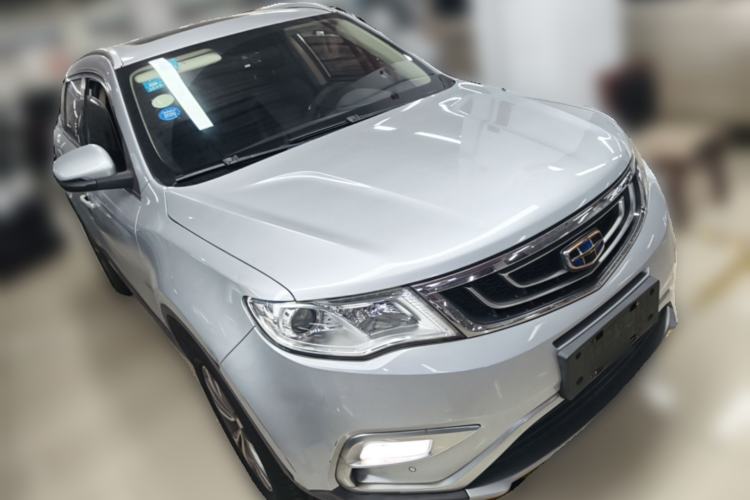 Used Geely Auto Emgrand X7 Sport 2016 1.8TD Automatic ZhiShang Model Front Right 45 Deg