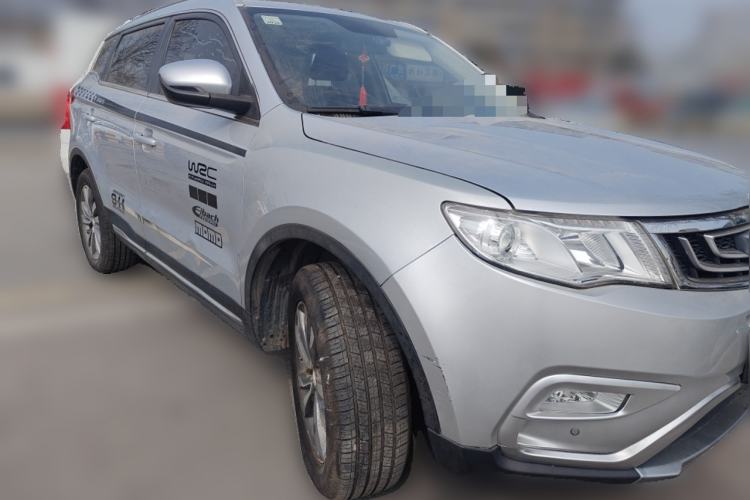 Used Geely Auto Emgrand X7 Sport 2016 2.0L Manual ZhiShang Version Front Right 45 Deg