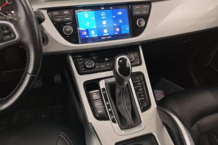 Used Geely Auto Emgrand X7 Sport 2016 1.8TD Automatic ZhiShang Model Gear Lever