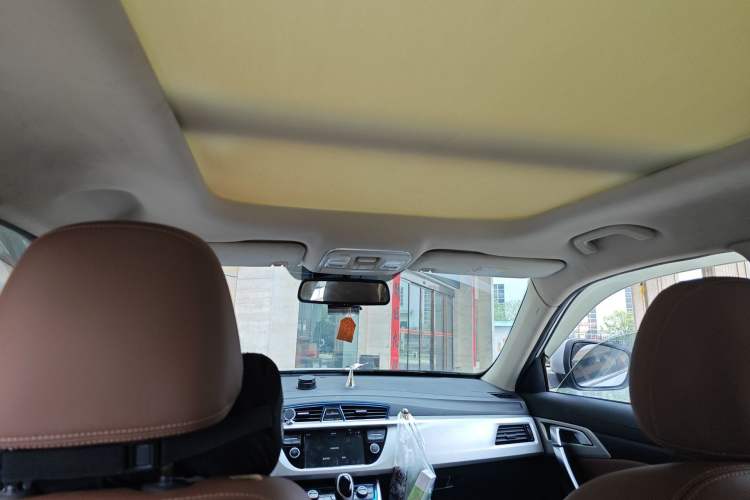 Used Geely Auto Emgrand X7 Sport 2016 1.8TD Automatic ZhiZun Version Headliner