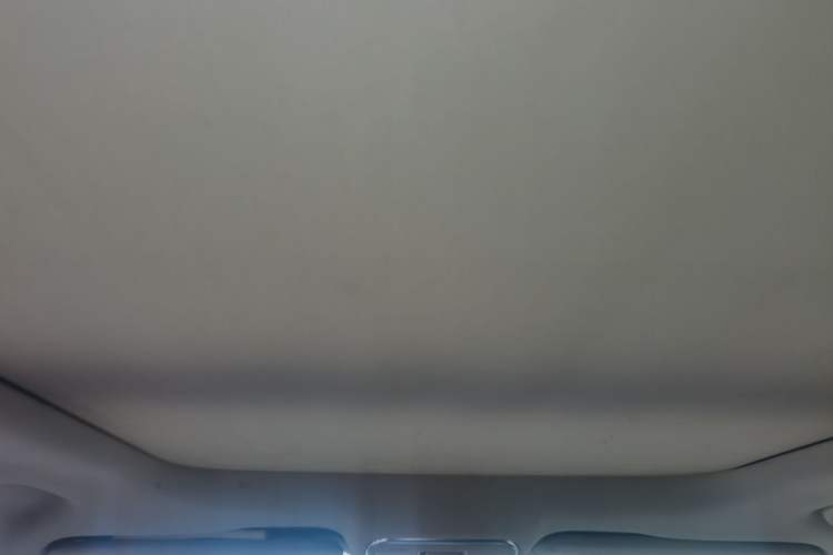 Used Geely Auto Emgrand X7 Sport 2016 2.0L Manual Smart Connect Version Headliner