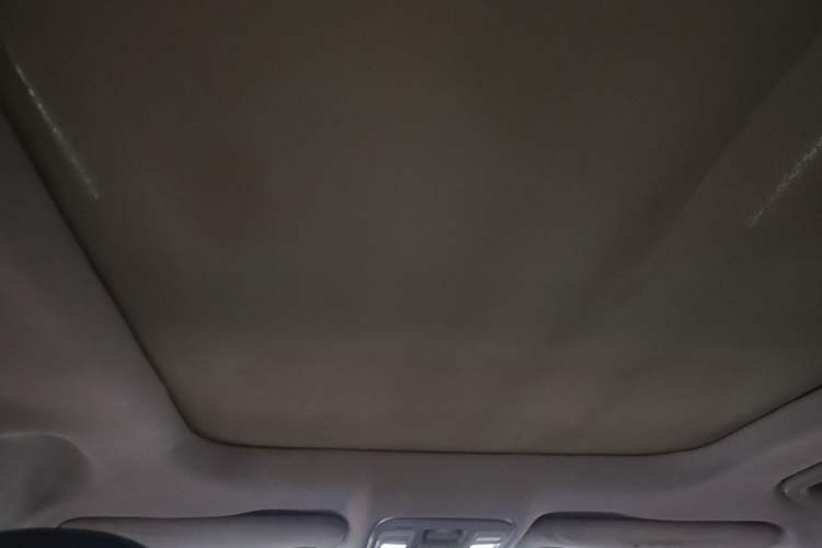 Used Geely Auto Emgrand X7 Sport 2016 1.8TD Automatic ZhiShang Model Headliner