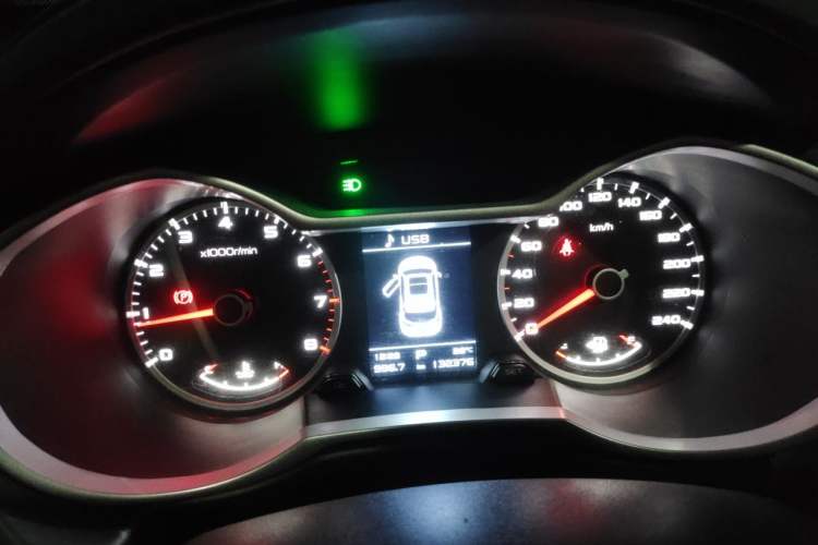 Used Geely Auto Emgrand X7 Sport 2016 1.8TD Automatic ZhiShang Model Instrument Cluster