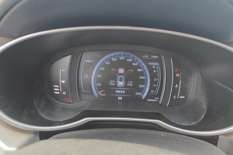 Used Geely Auto Emgrand X7 Sport 2016 2.0L Manual ZhiShang Version Instrument Cluster