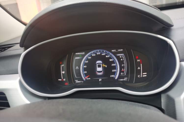 Used Geely Auto Emgrand X7 Sport 2016 1.8TD Automatic Smart Connectivity Version Instrument Cluster