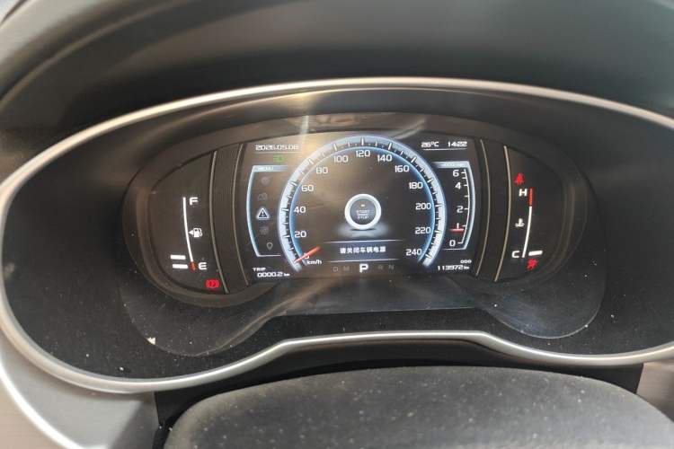 Used Geely Auto Emgrand X7 Sport 2016 1.8TD Automatic All-Wheel-Drive ZhiZun Edition Instrument Cluster