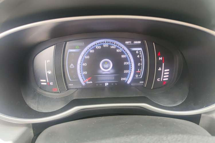Used Geely Auto Emgrand X7 Sport 2016 1.8TD Automatic Smart Connectivity Version Instrument Cluster