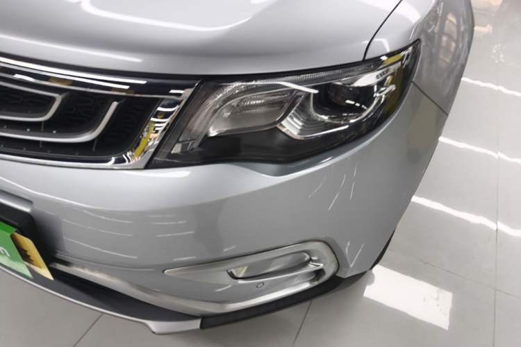 Used Geely Auto Emgrand X7 Sport 2016 1.8TD Automatic ZhiZun Version Left Front Headlight