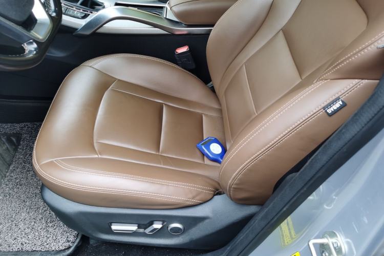 Used Geely Auto Emgrand X7 Sport 2016 1.8TD Automatic ZhiZun Version Left Front Seat
