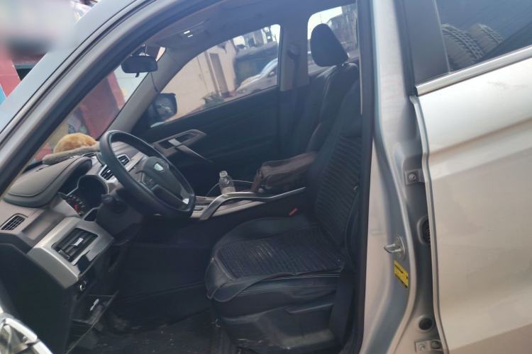 Used Geely Auto Emgrand X7 Sport 2016 1.8TD Automatic Smart Connectivity Version Left Front Seat