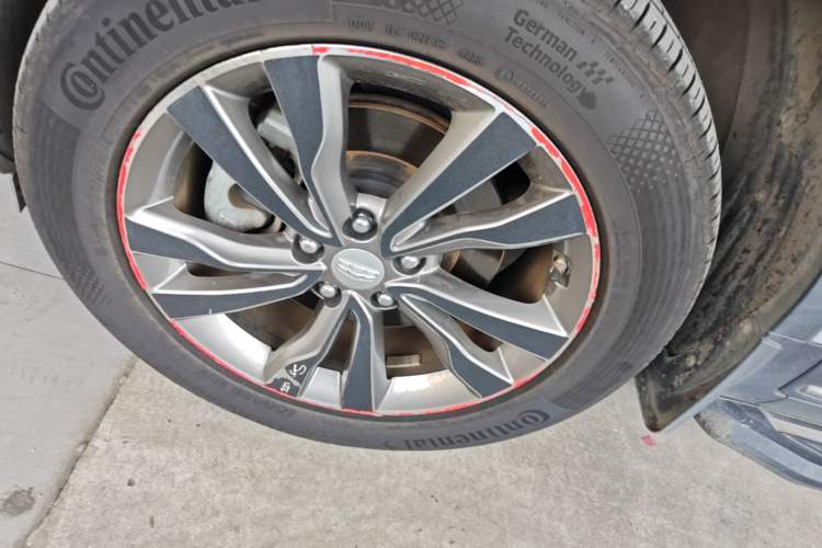 Used Geely Auto Emgrand X7 Sport 2016 1.8TD Automatic ZhiZun Version Left Front Wheel Hub