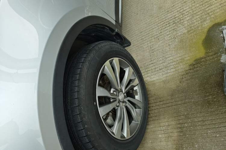Used Geely Auto Emgrand X7 Sport 2016 2.0L Manual ZhiShang Version Left Front Wheel Hub