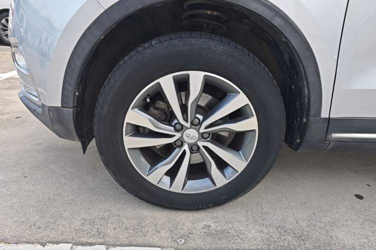 Used Geely Auto Emgrand X7 Sport 2016 1.8TD Automatic Smart Connectivity Version Left Front Wheel Hub