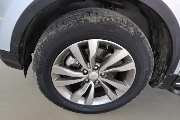 Used Geely Auto Emgrand X7 Sport 2016 1.8TD Automatic Smart Model Left Front Wheel Hub
