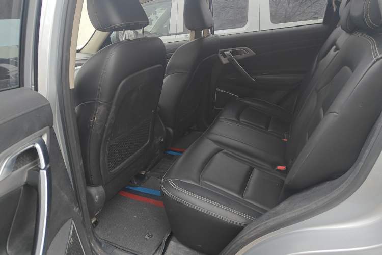 Used Geely Auto Emgrand X7 Sport 2016 2.0L Manual ZhiShang Version Left Rear Seat