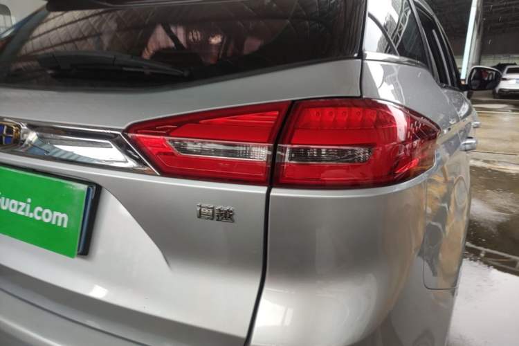 Used Geely Auto Emgrand X7 Sport 2016 1.8TD Automatic ZhiShang Model Right Rear Taillight