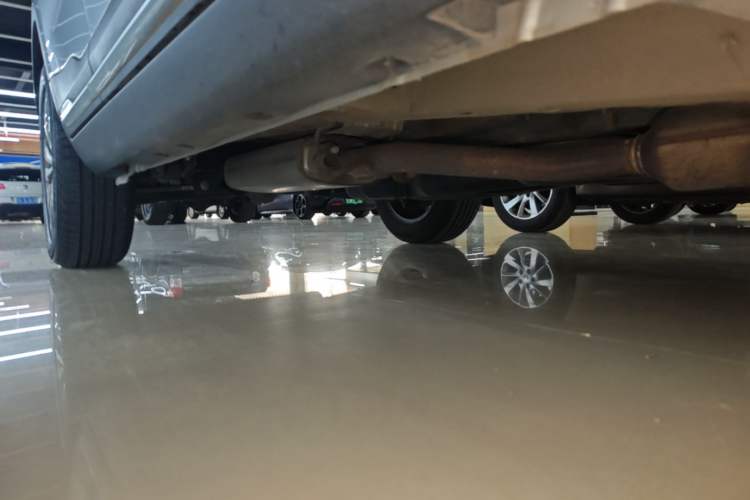 Used Geely Auto Emgrand X7 Sport 2016 2.0L Manual Smart Connect Version Right Side Sill