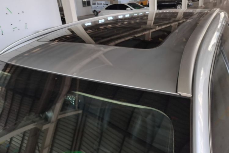 Used Geely Auto Emgrand X7 Sport 2016 1.8TD Automatic Smart Model Roof