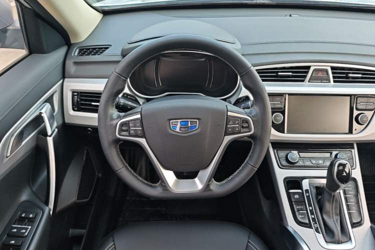 Used Geely Auto Emgrand X7 Sport 2016 1.8TD Automatic Smart Connectivity Version Steering Wheel